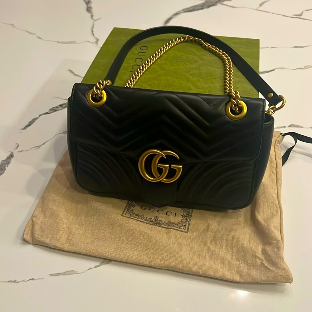 Authentic Black Gucci GG Marmont small flap purse with receipt